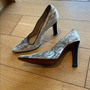 Christian Louboutin Silver Velvet Heels 39 1/2